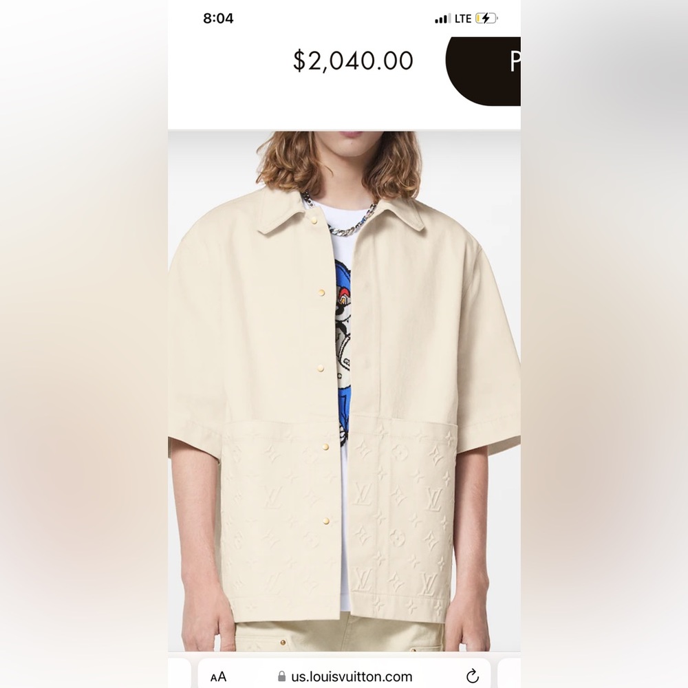 Louis Vuitton button up only 1x too big for me
